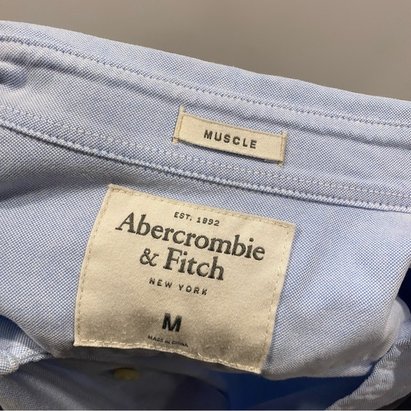 A&F Button Up Shirt - Picture 3 of 3